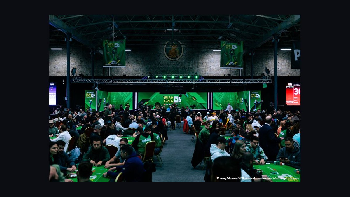 Should I open or buy a Main Event Entertainment franchise in 2027 — figure 1