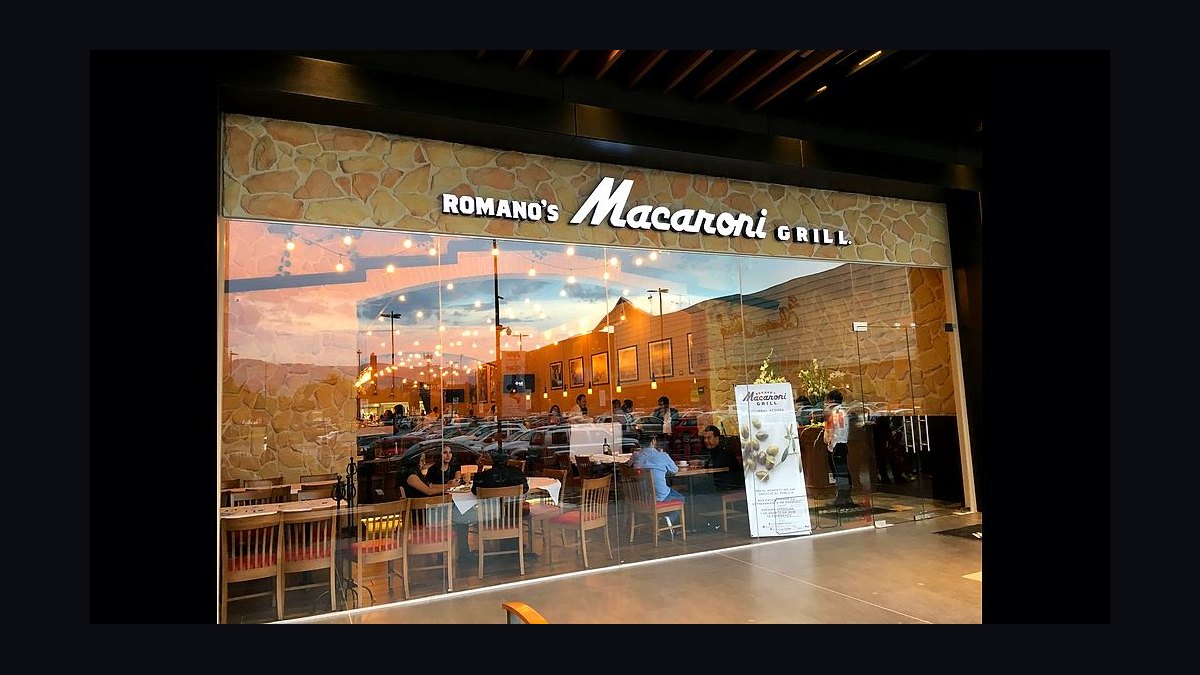 Should I open or buy a Romano’s Macaroni Grill franchise in 2027?