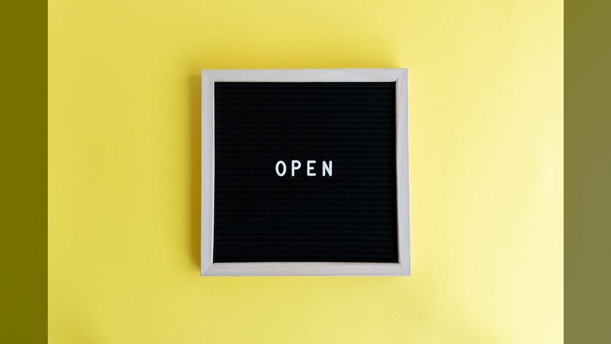 Should I open or buy a PostNet franchise in 2027 — figure 3