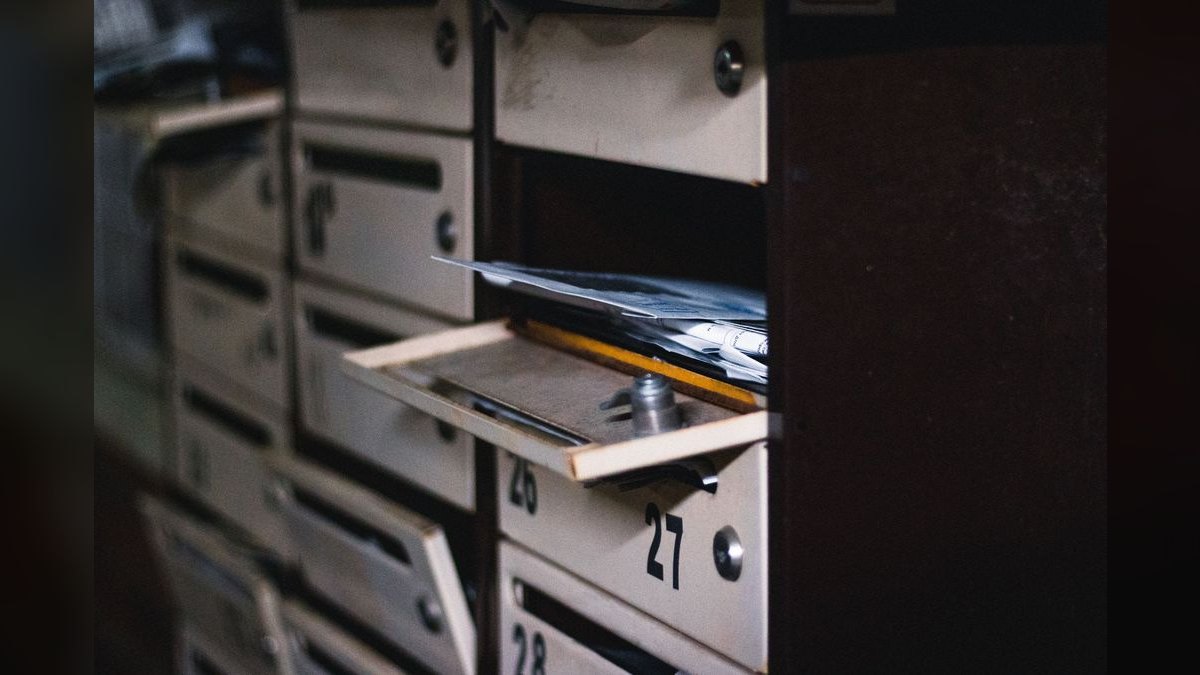 Should I open or buy a PostNet franchise in 2027 — figure 4