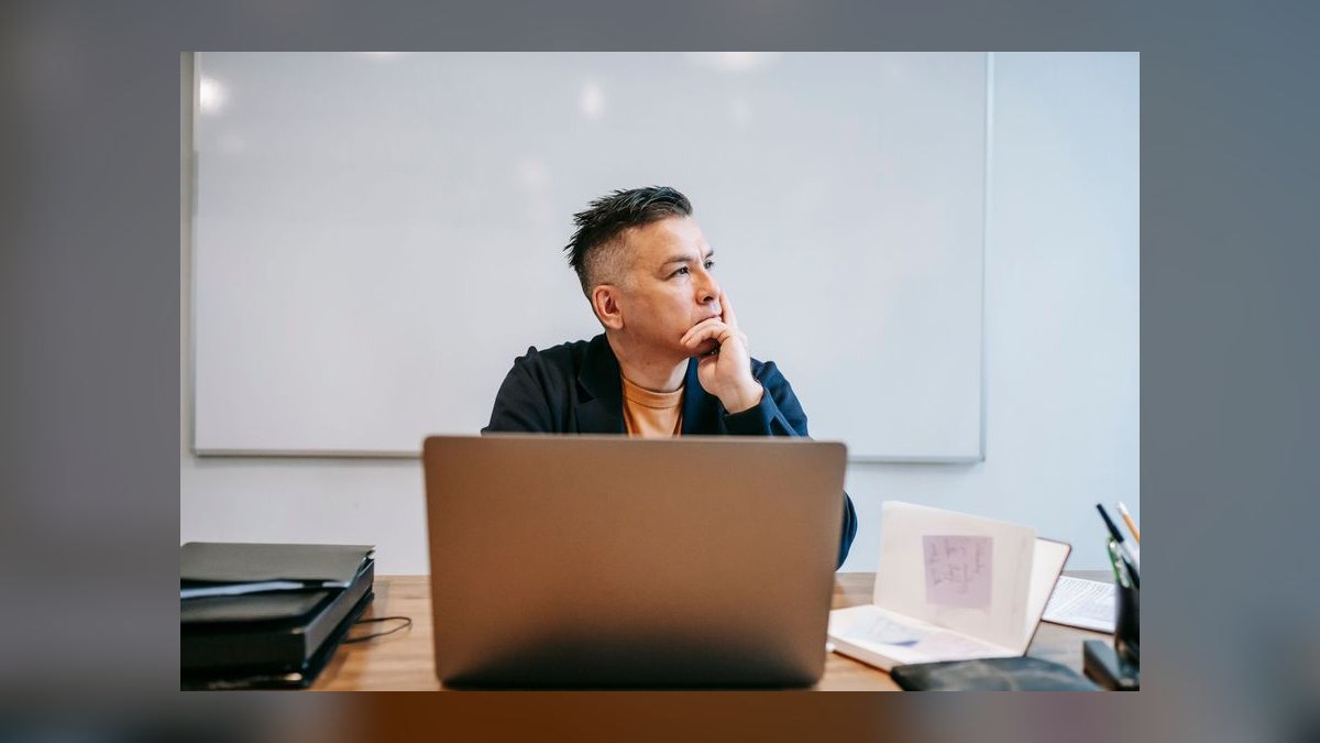 How should Salesforce think about Snowflake partnership in 2027 — figure 2