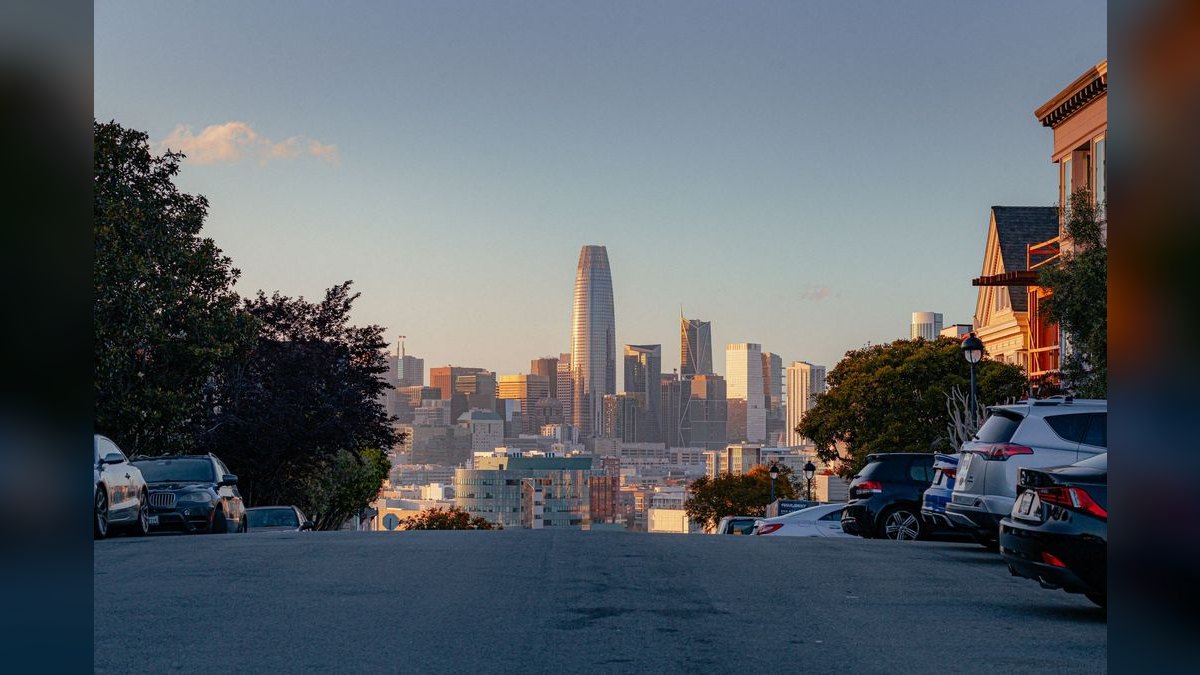 Is Salesforce mid-market push actually working in 2026 — figure 3