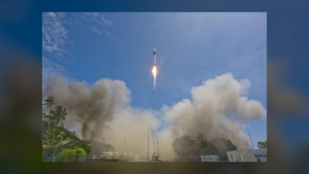 Should Salesforce launch a vertical-SaaS sub-brand in 2027 — figure 10