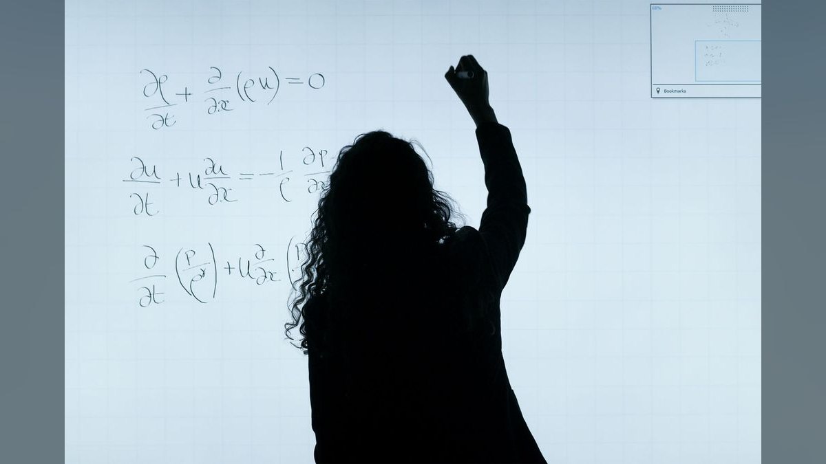 What does Salesforce churn math look like under AI pressure — figure 1