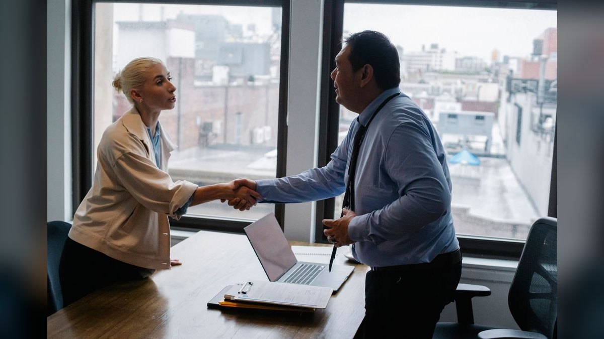 Should I Hire a Fractional CRO If I Am Moving From Founder-Led to Repeatable Sales — figure 4