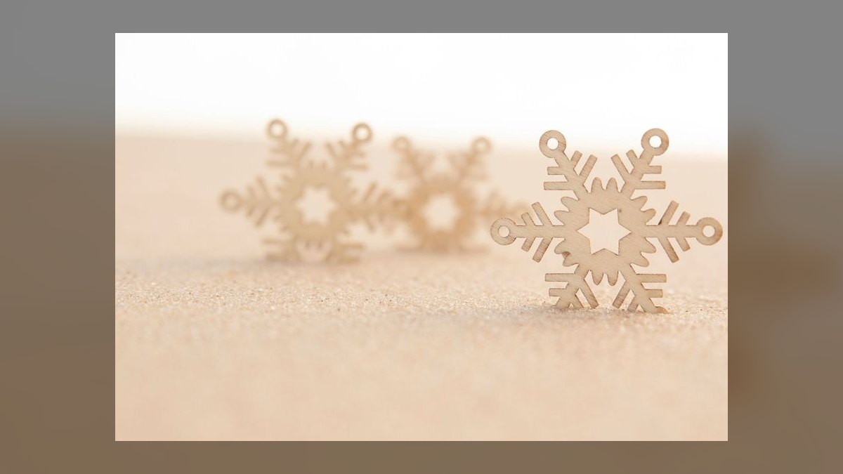 How does Snowflake retain top sales talent in 2027 — figure 6