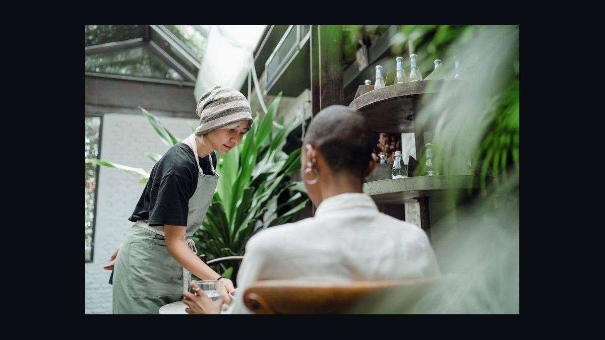 How Many Employees Should I Schedule Each Shift at My Hot Pot Restaurant — figure 8