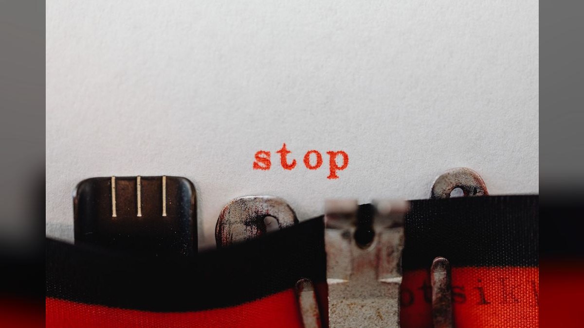 How Do I Stop CRM Data Decay and Keep My Database Clean in 2027?