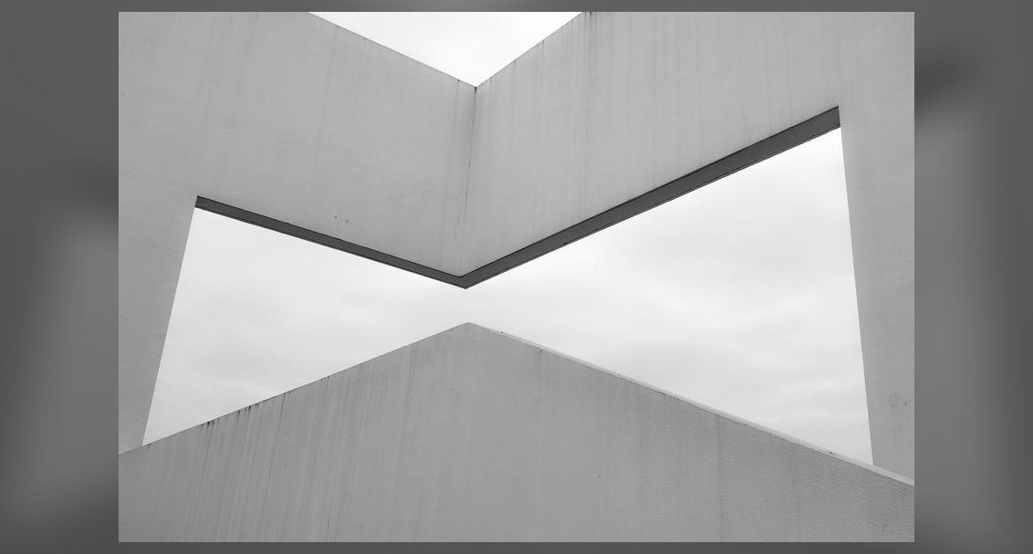 What is ServiceNow net revenue retention in 2026?
