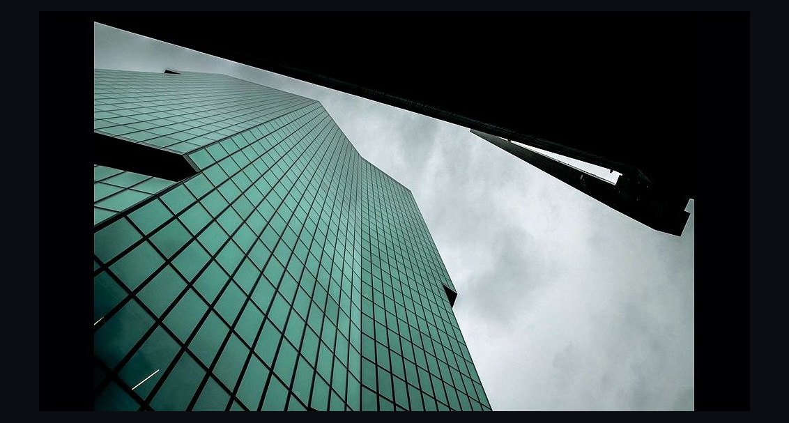 Which vendor consolidation approaches are most aligned with buying committees’ desire for single-pane-of-glass analytics