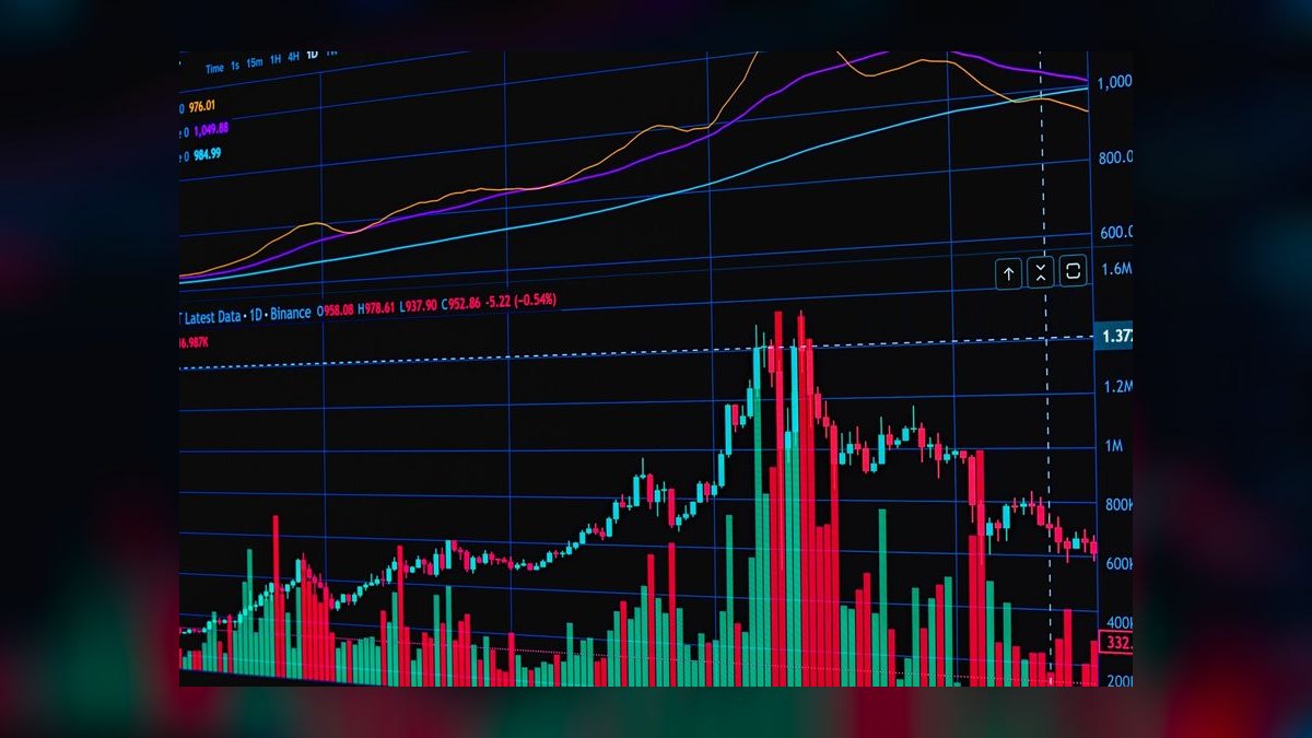 Is ServiceNow's pricing model broken at the bottom — figure 8