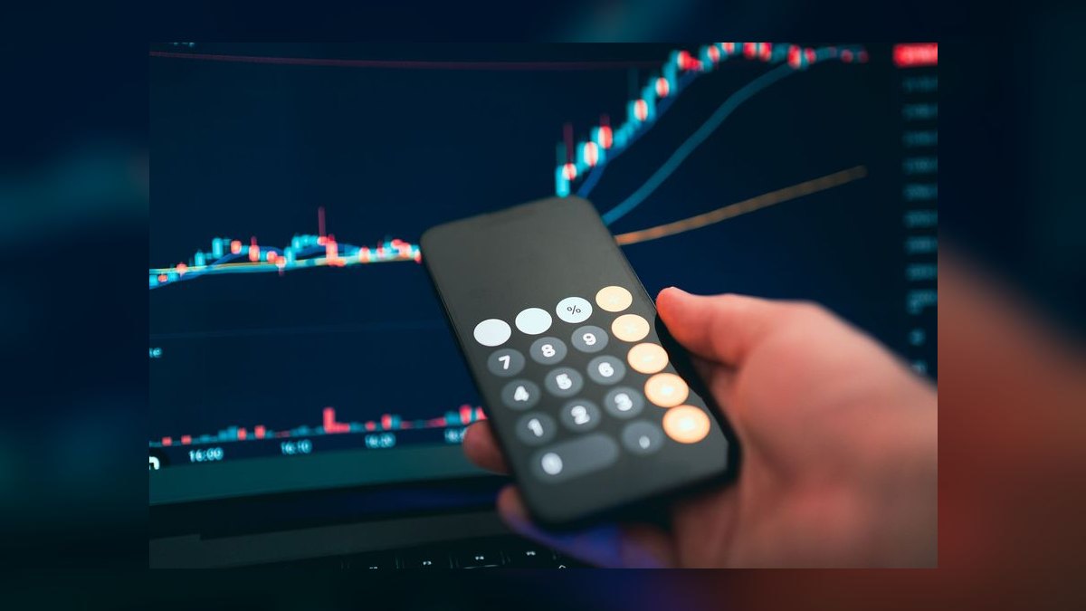Is ServiceNow's pricing model broken at the bottom — figure 9