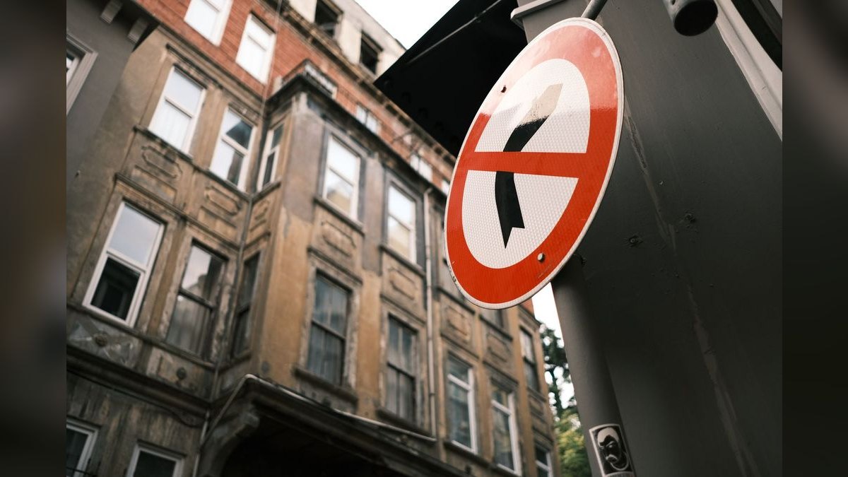 What's the right way to transition from inbound-only to outbound — figure 2