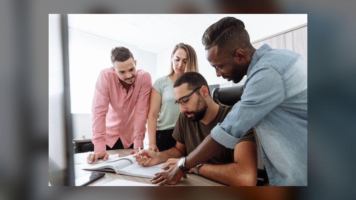 What is ServiceNow's playbook for the next $5B in revenue — figure 9