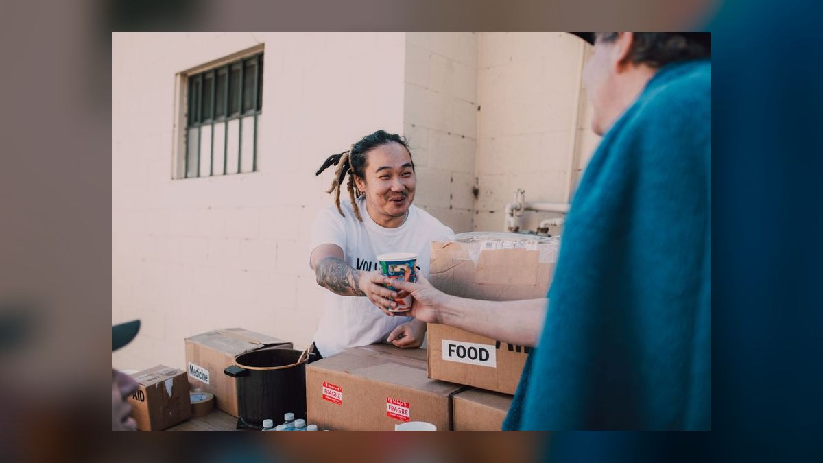 Will Outreach Kaia win conversation intelligence vs Gong — figure 9