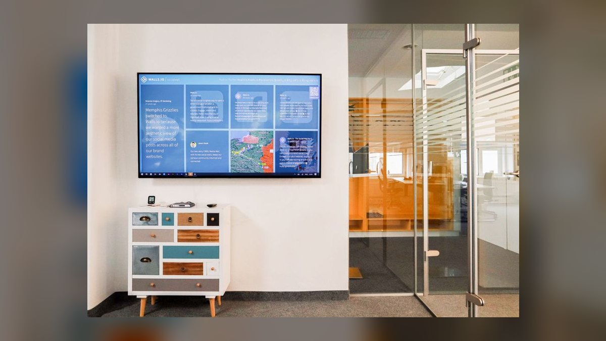 How does Salesloft defend its integration ecosystem — figure 7