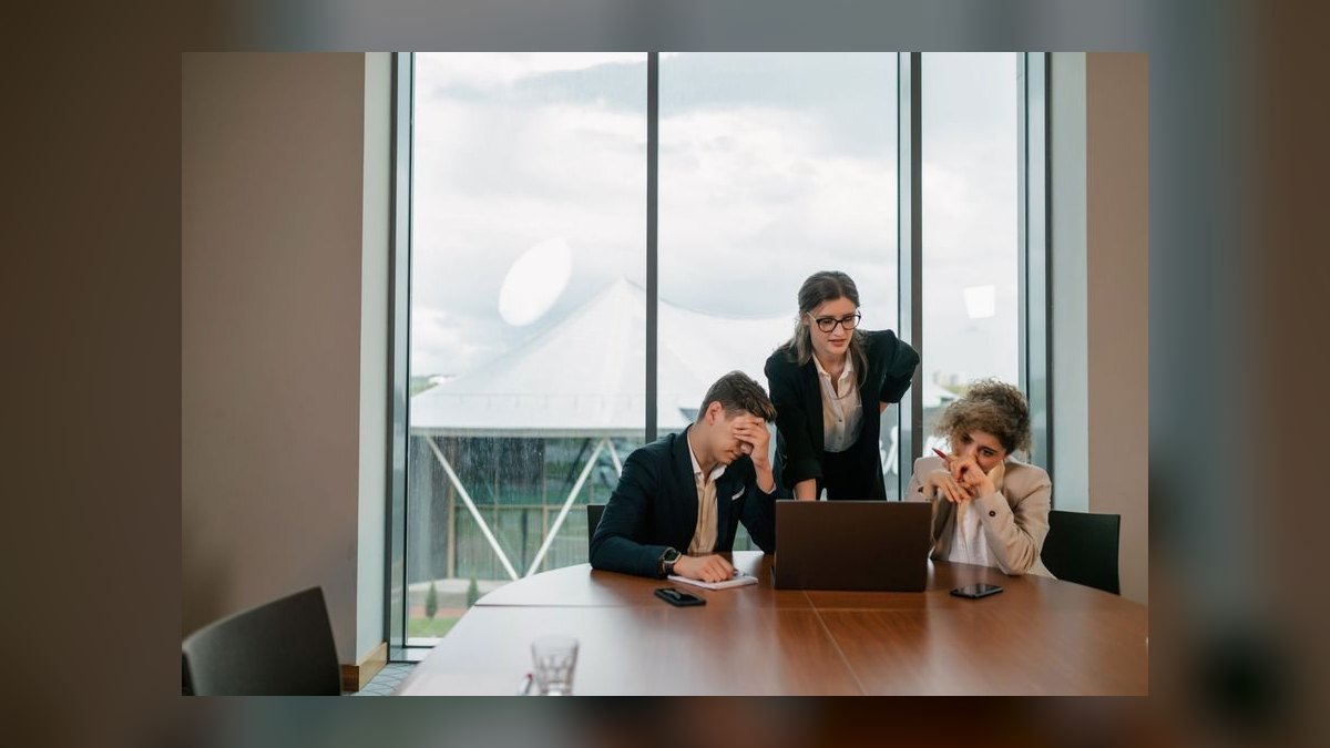 Why is Salesloft losing AE talent to AI-native competitors — figure 9