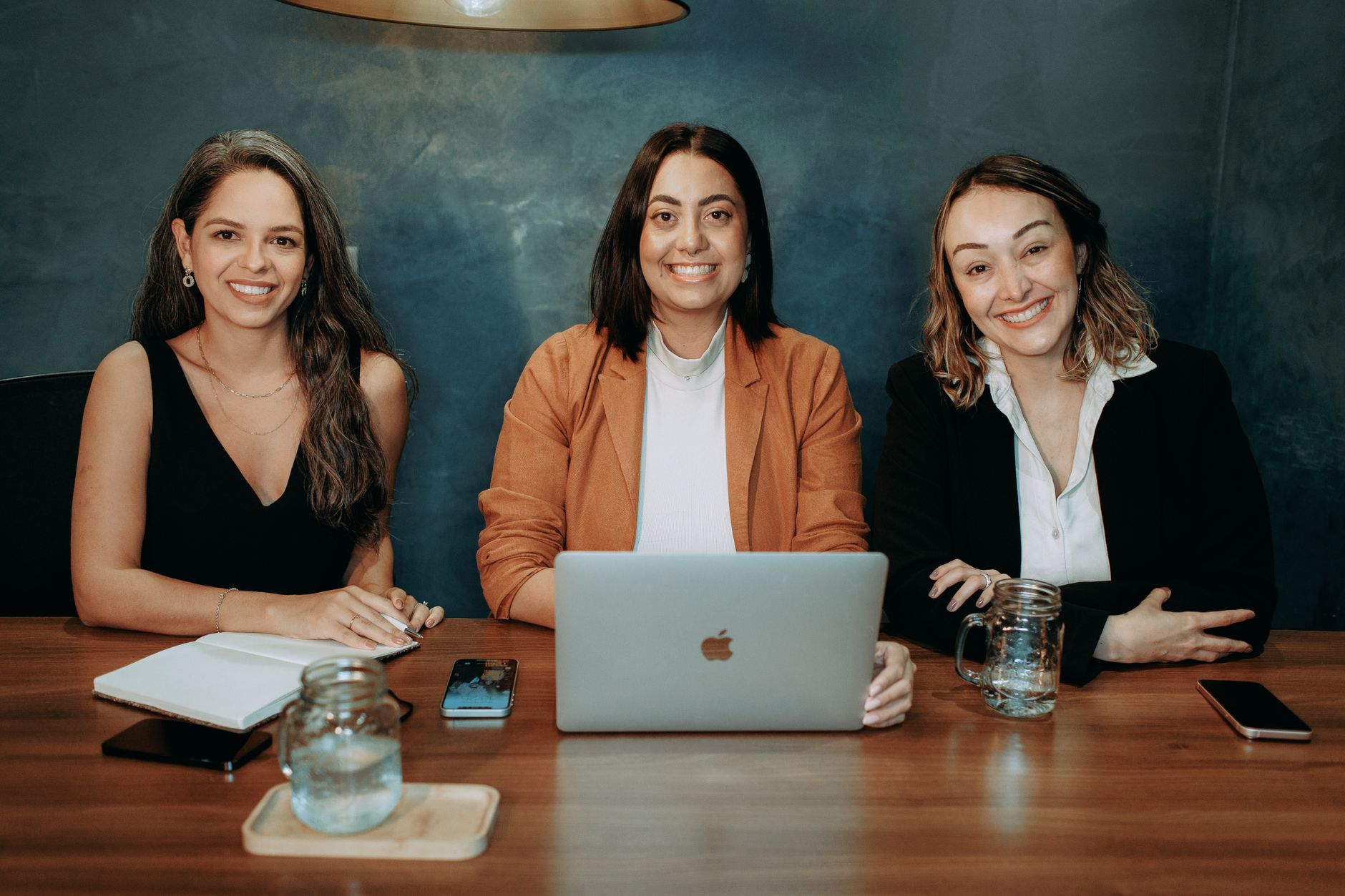 Top 10 Women's Leadership Networks for 2028