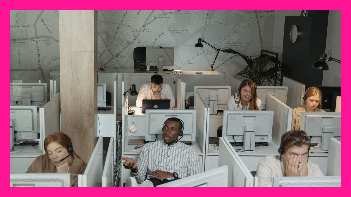 How do you predict customer churn before it happens in 2027?