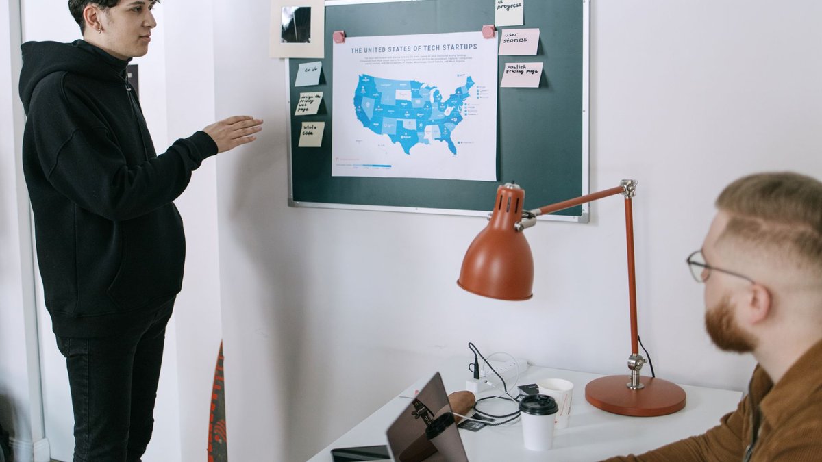 How do you scale a startup sales team without losing your close rate in 2027?