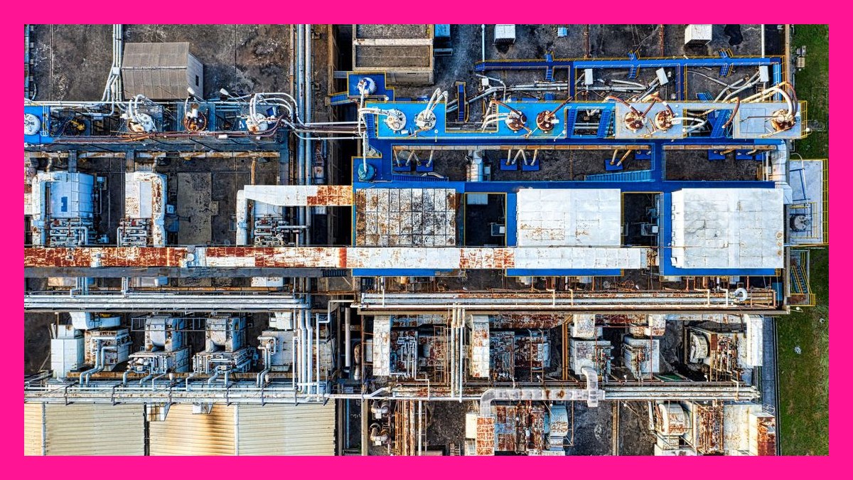 How do you structure a RevOps process from lead to renewal in 2027?