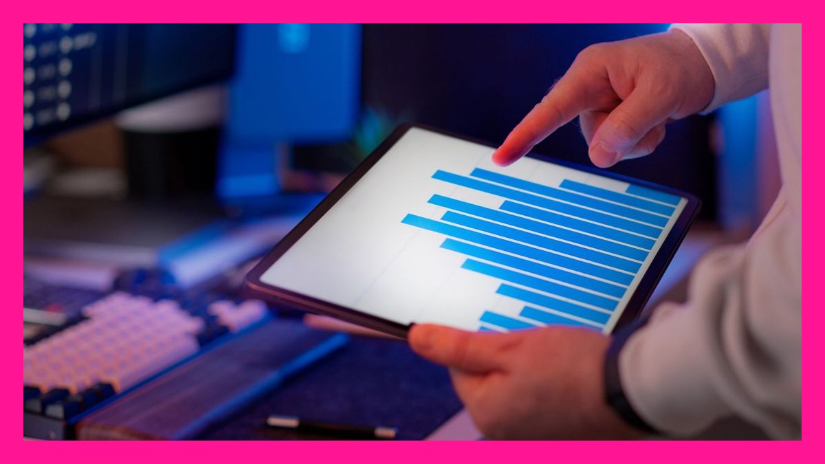 What revenue metrics belong in every board report in 2027?