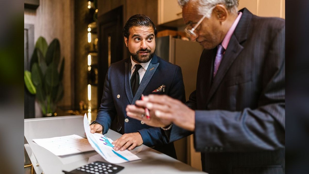 How do you tell if your sales team needs a system change versus a coaching change — figure 3