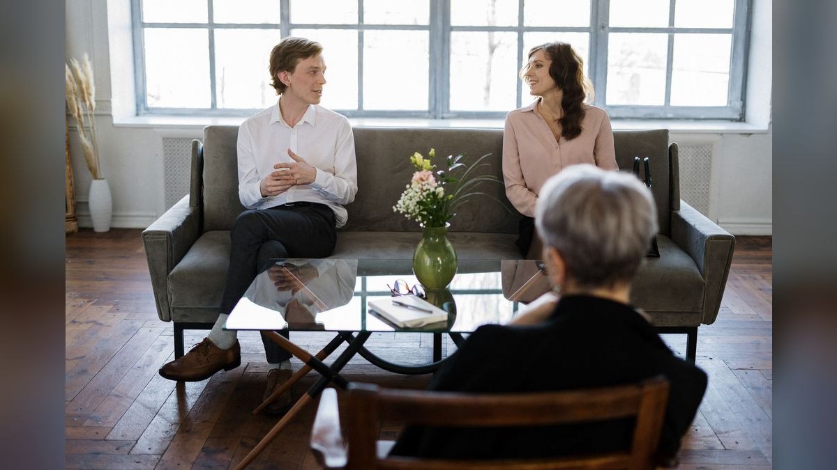 How do you start a relationship coach business in 2027 — figure 5