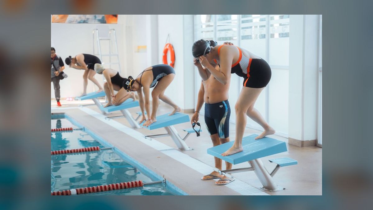 How do you start a pool service business in 2027 — figure 10