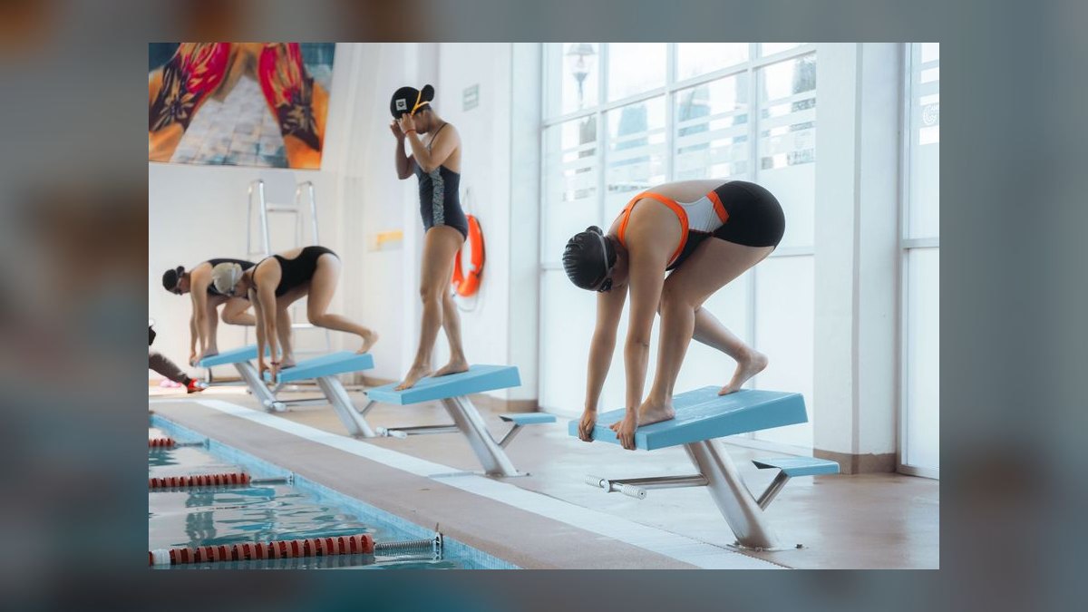 How do you start a pool service business in 2027 — figure 5
