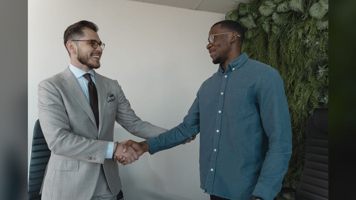 What's the right way to handle a deal where the buyer wants to talk to your CEO every week — figure 5