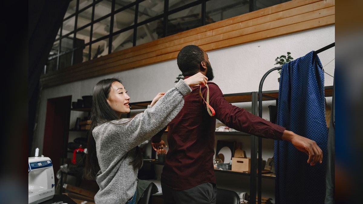 How do you measure whether sales coaching is actually changing rep behavior versus just feeling good in the moment — figure 4