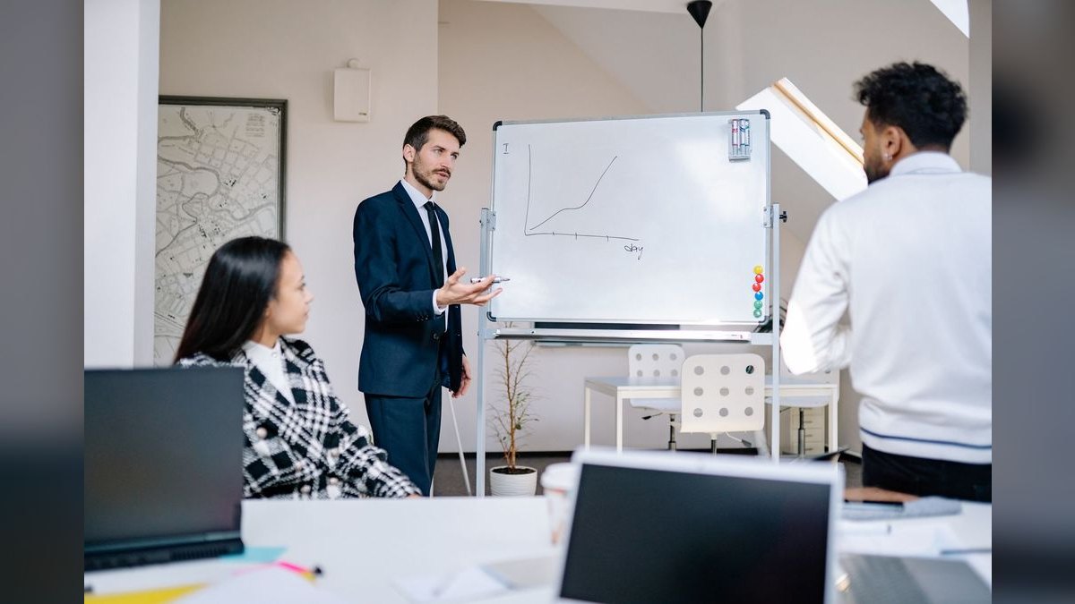 How do you onboard a CRO who's never sold your product category before?