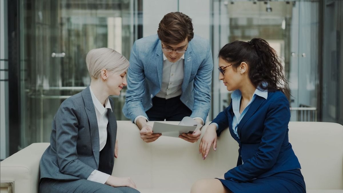 Procurement pivots from our champion to a competing vendor at the final hour. How do we win back momentum?