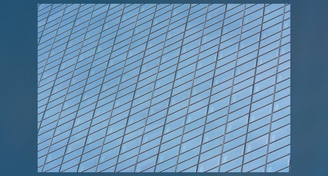 What discovery questions separate top-quartile reps from the rest?