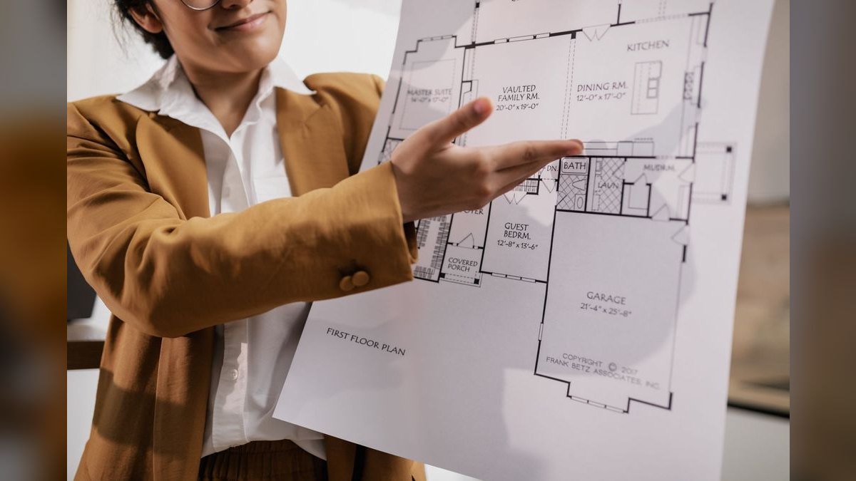 What's the first-90-day plan for a sales manager taking over a team — figure 5