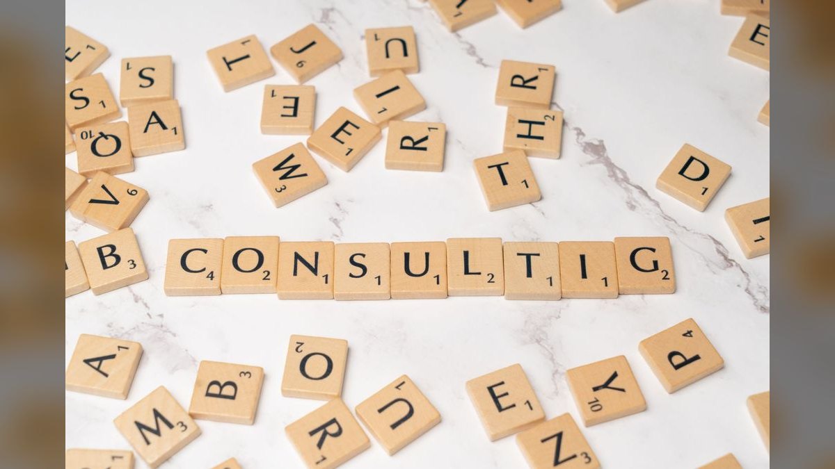 How do you start a AI prompt consulting business in 2027 — figure 1