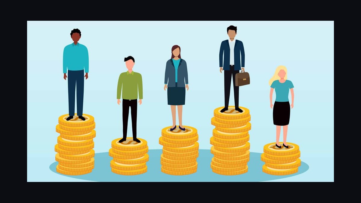 What do CRO compensation benchmarks actually look like by company stage in 2027 — figure 3