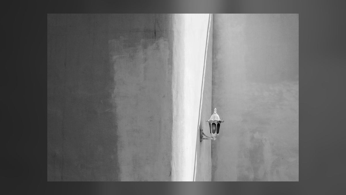 What is the RevOps playbook for commission disputes during services-led sales on Salesforce when parent-company rollup reporting  — figure 7