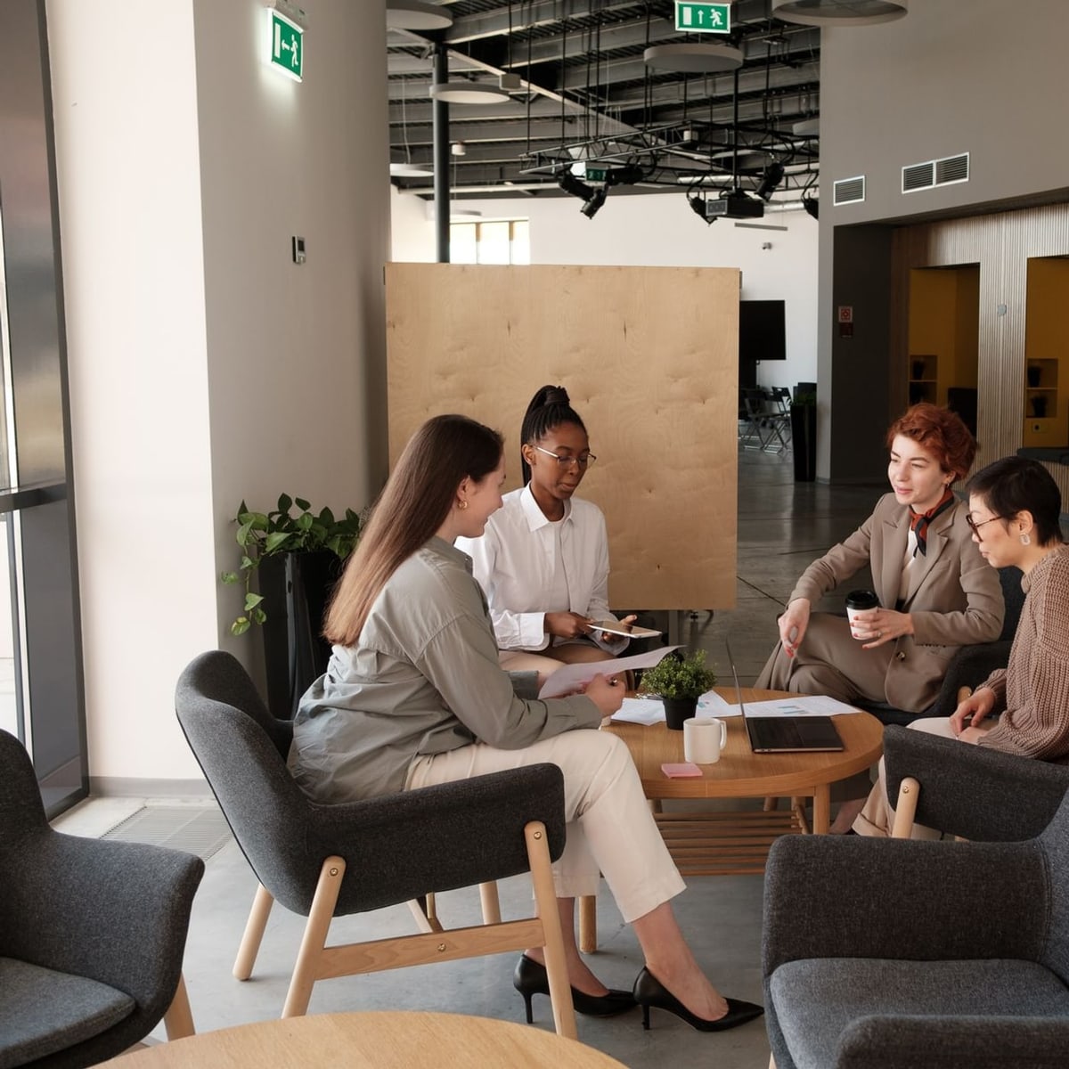 Revenue Architecture for Expense Management Software in 2027 — The Complete Operator Guide
