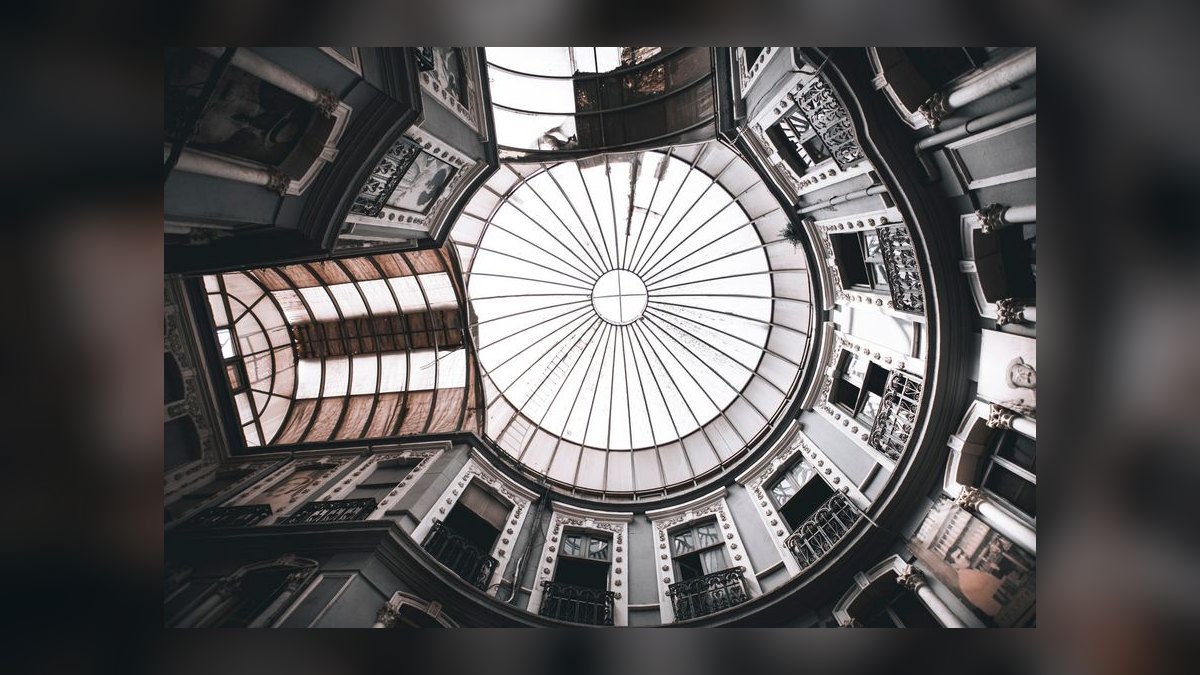 Revenue Architecture for Procurement / Spend Management Software in 2027 — The Complete Operator Guide — figure 4
