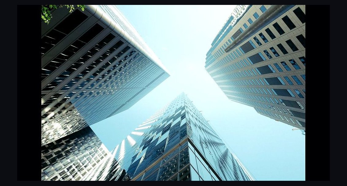 Revenue Architecture for Landscaping + Lawn Care + Tree Care Software in 2027 (Commercial Contract Lock-In, Chemical Com