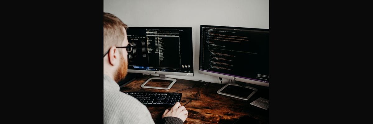 Comp Plan Decelerators and Clawbacks for SaaS in 2027