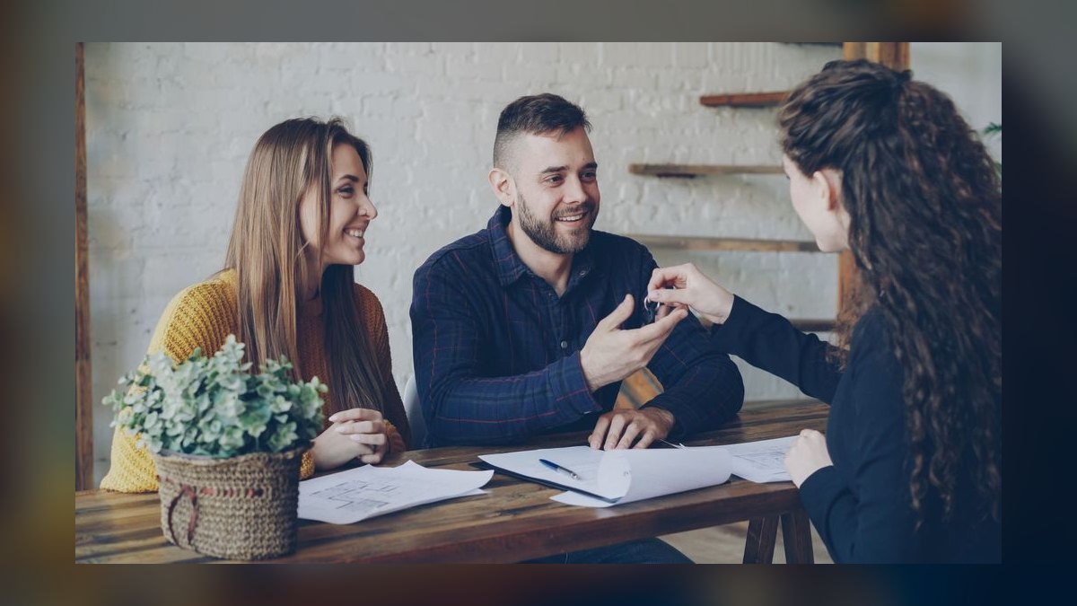 When to Hire Your First Sales Manager in 2027 — figure 7