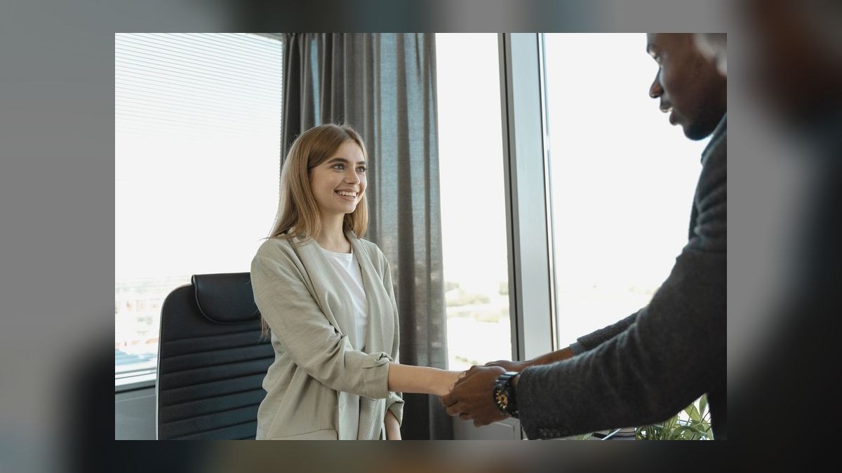 When to Hire Your First VP of Sales in 2027 — figure 8