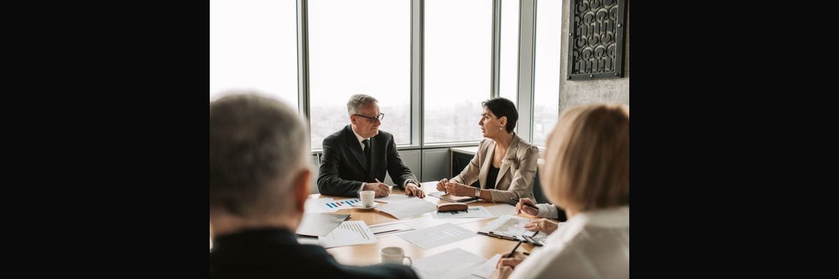 Procurement-Friendly Pricing Presentation in 2027