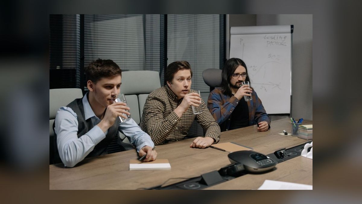 Sales Meeting Cadence + Operating System Design in 2027 — figure 9