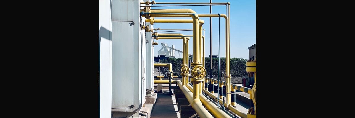 How to structure deal-stage definitions that prevent pipeline inflation in 2027