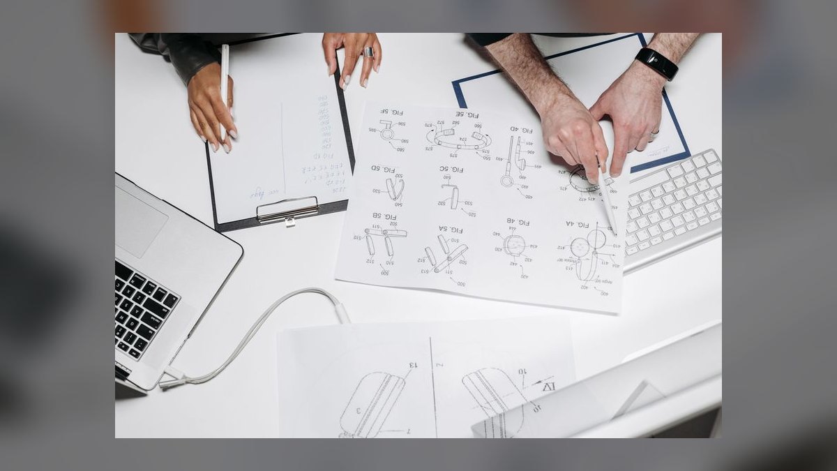 How to design a Sales Engineering team for technical SaaS in 2027 — figure 8