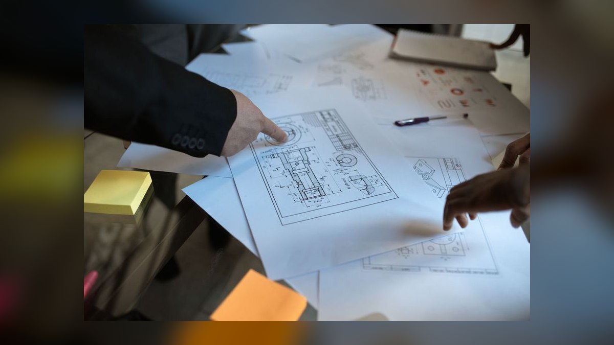 How do you architect revenue operations for a low-code platform company in 2027 — figure 9